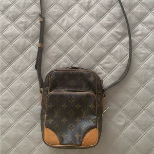 Louis Vuitton Monogram Amazon Bag